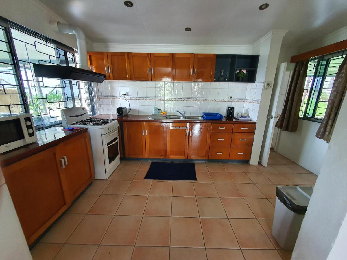Loverly 3 Bedroom Rental Pool Outdoor Area Upper Σούβα Εξωτερικό φωτογραφία